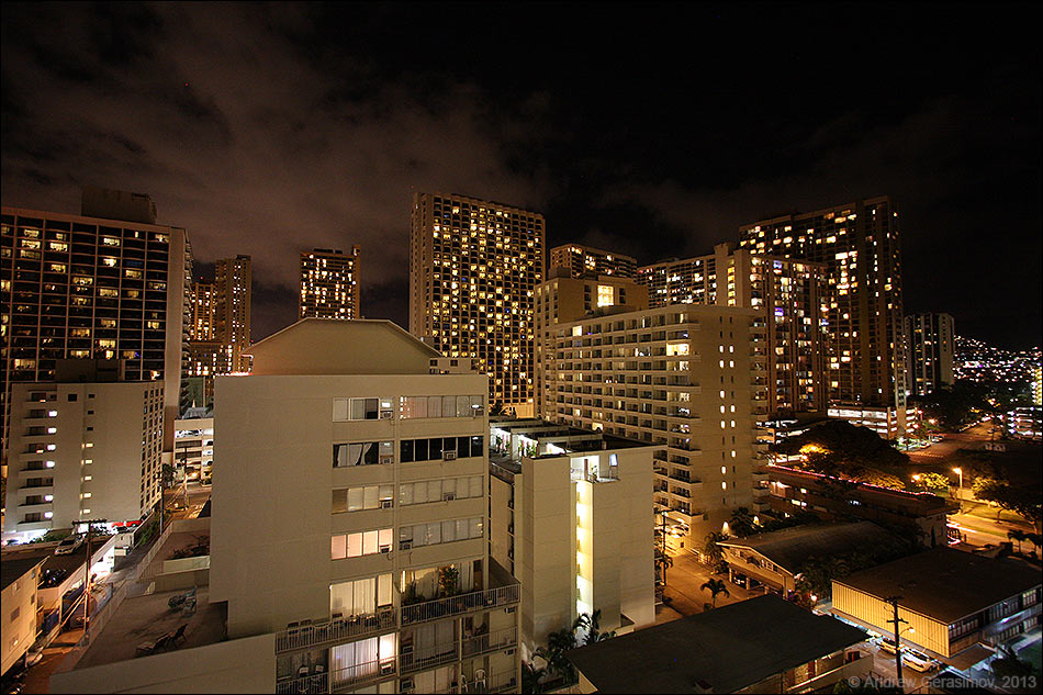 Панорама ночного Гонолулу