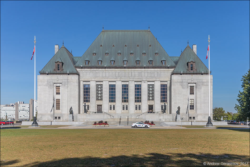 Здание Верховного суда Канады